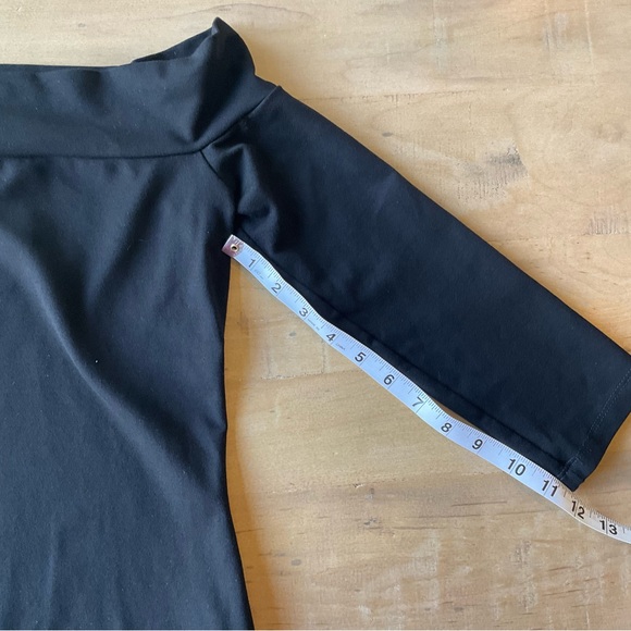 Susana Monaco Black Top off the shoulder quarter length sleeves - Picture 4 of 8
